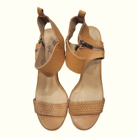 Lucky Brand Women's Tan Leather Pomee Buff Ankle Strap Wood Block Heels Size 9 - Picture 1 of 9